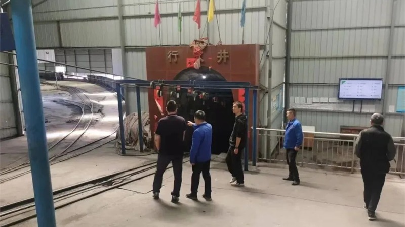 企業(yè)動態(tài) | “紅鏈”聚焦“一線” 先鋒引領發(fā)展——金控供應鏈黨支部以黨建品牌激活高質量發(fā)展新動能